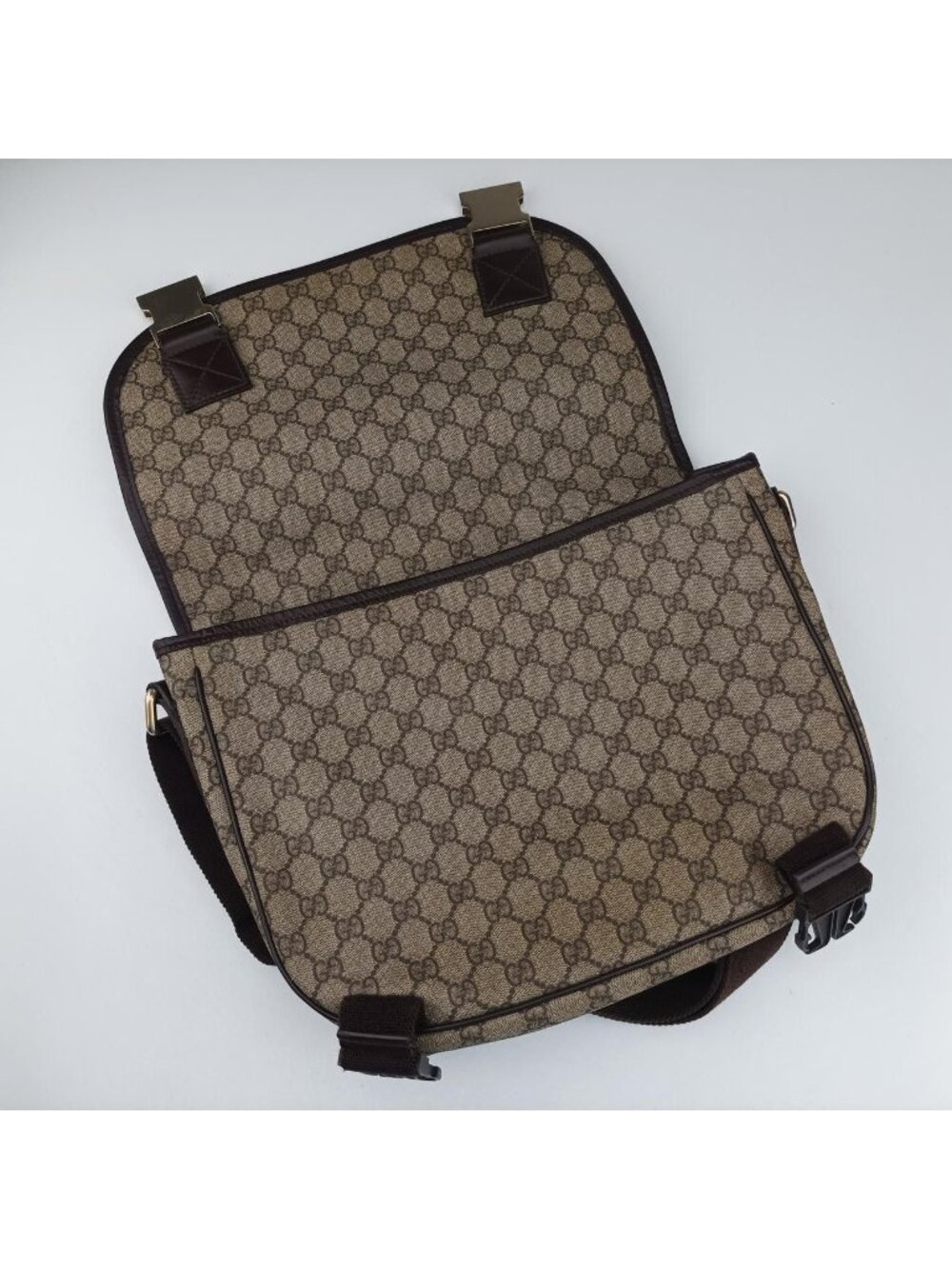Gucci GG Plus Messenger Brown Leather - Picture 15 of 16